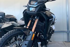 CFMOTO 450 MT