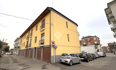 2 LOCALI A TROFARELLO