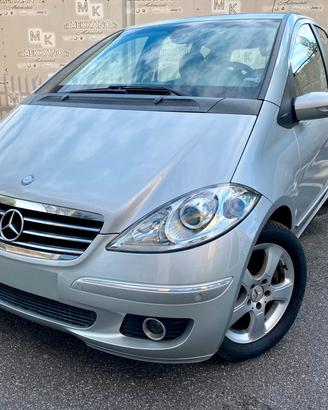 Mercedes-Benz A 200 TURBO AVANTGARDE- AUTOMATICA- 