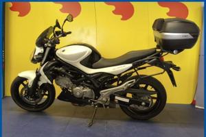 SUZUKI Gladius 650 Garantita e Finanziabile