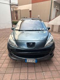 Peugeot 207  1.4  Benzina