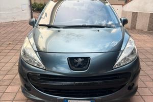 Peugeot 207  1.4  Benzina