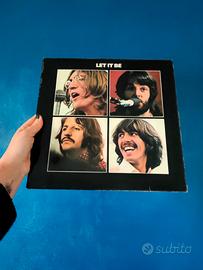 disco in vinile dei Beatles let it be