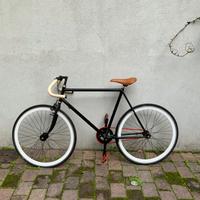 Bici FIXED urban style personlizzata