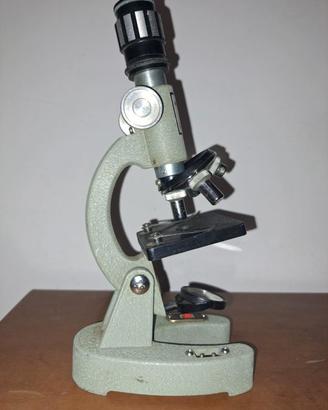 Microscopio antico 
