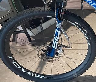 Roval control carbon