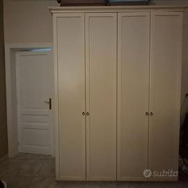 Armadio a 4 ante
