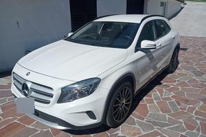 mercedes gla 180d