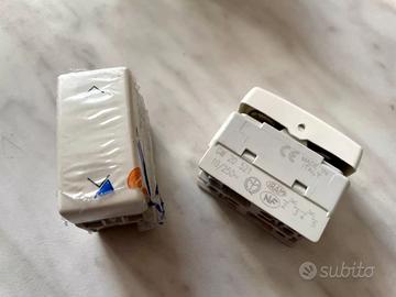 Pulsanti comando saliscendi ( Gewiss System )