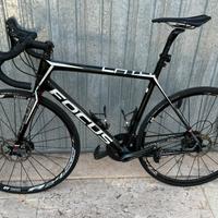 Bicicletta Focus Cayo carbon 2016