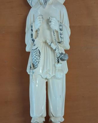 Statuetta color avorio