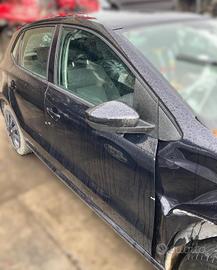 RICAMBI USATI AUTO VOLKSWAGEN Polo 5Â° Serie CFW D