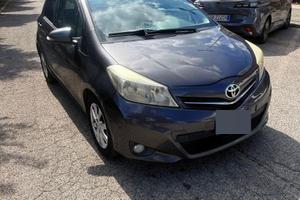 Yaris 1.4D-4D 5 porte Lounge