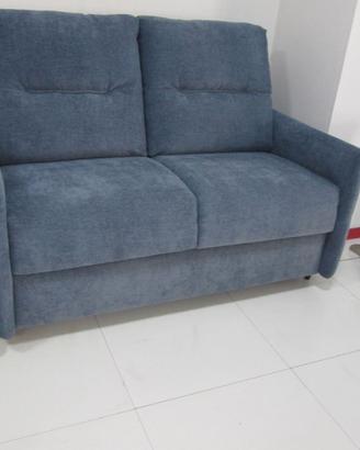 DIVANO LETTO MATERASSO ALTO 22 CM.