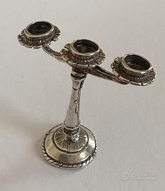 Piccolo candelabro da collezione in argento 800