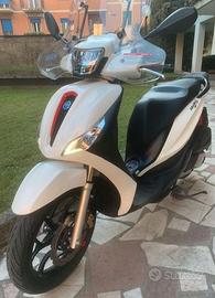 Piaggio Medley S 125 ABS. Rest 15 CV LED 12.000 km