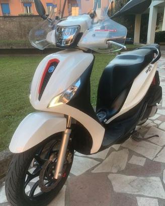 Piaggio Medley S 125 ABS. Rest 15 CV LED 12.000 km