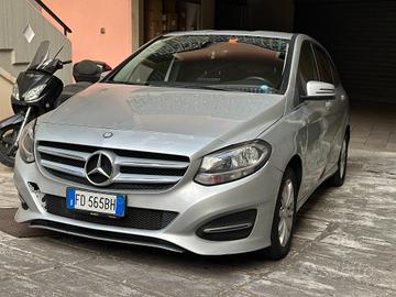 Mercedes-benz B 180 d Business