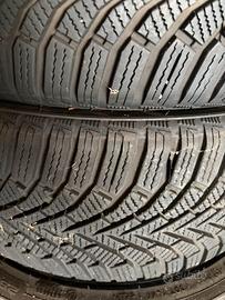 4 pneumatici invernali 195/45 R 16  84H