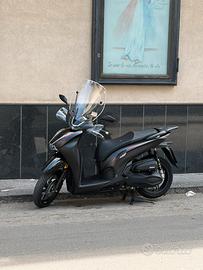 Honda sh 350