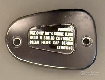 Triumph Bonneville coperchio vaschetta freno ant.