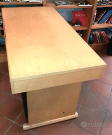 Scrivania in betulla