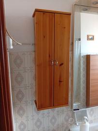 2 armadietti in pino