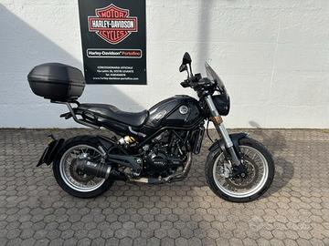 Benelli Leoncino 500