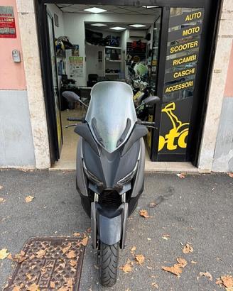 Yamaha X-Max 300 - 2017 - PERMUTE