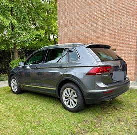 Volkswagen Tiguan  1.6 TDI Business - 2018 grigio