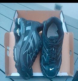 Scarpe Nike shox X supreme nere 