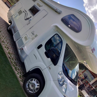Camper mansardato