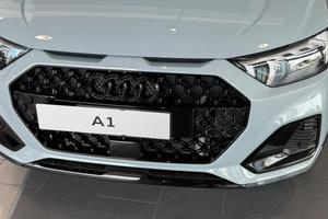 2024 Audi a 1 All street Identity all street