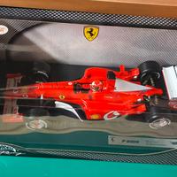 Modellino Ferrari Michael Schumacher 2002 1:18