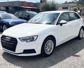 AUDI A3 Sportback 1.6 tdi NAVI CLIMA PARK ASSIST