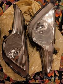 COPPIA FENDINEBBIA ANTERIORI  PER HYUNDAi I40 2012