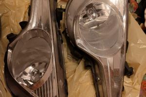 COPPIA FENDINEBBIA ANTERIORI  PER HYUNDAi I40 2012