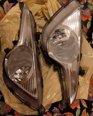 COPPIA FENDINEBBIA ANTERIORI  PER HYUNDAi I40 2012