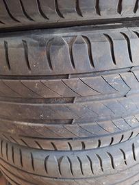 Set pneumatici estivi