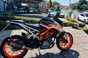 KTM 390 Duke PASSAGGIO E TAGLIANDO INCLUSO MINI