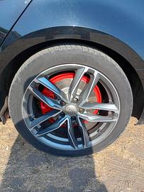 Cerchi in lega Audi da 18” neri/antrancite+gomme