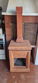 stufa in terracotta