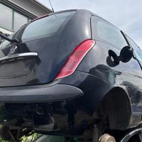 Lancia Y disponibile solo per ricambi