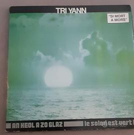 TRI YANN - AN HEOL A ZO GLAZ