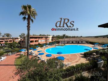 Pisticci marina. Blue Village II. Affaccio piscina