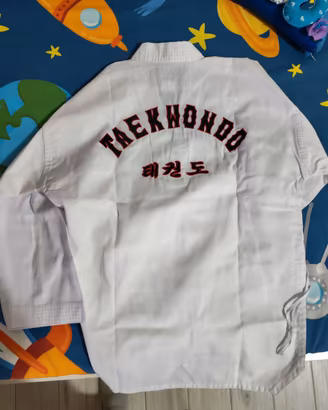 ATTREZZATURA TAEKWONDO