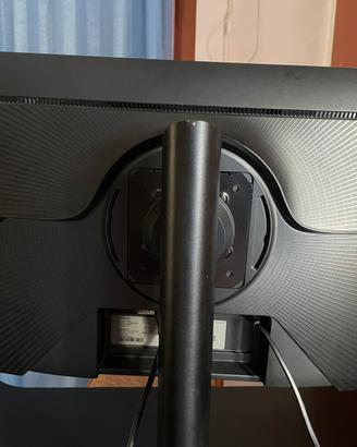 Samsung Odyssey G4 G40B 25” – 240Hz