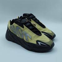 Adidas Yeezy boost 700 MNVN resin 42 - 45