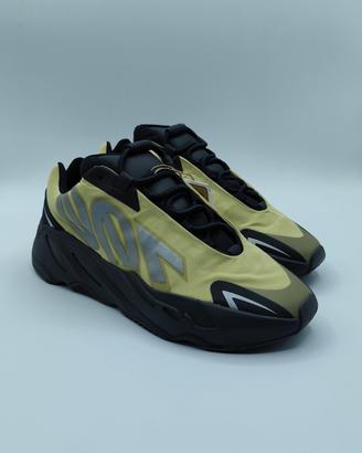 Adidas Yeezy boost 700 MNVN resin 42 - 45