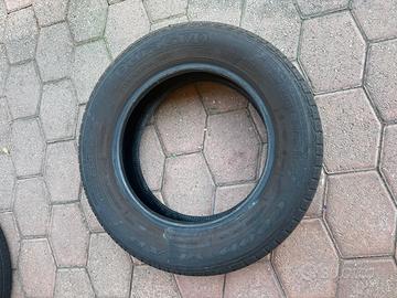 Coppia  gomme Goodyear Duragrip 175/65 R14 82T
